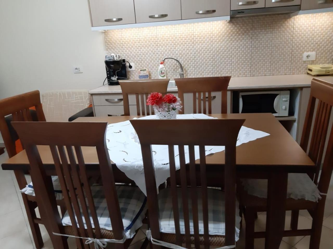 Meni'S Family Apartament Sarandë 外观 照片