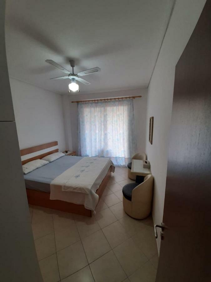 Meni'S Family Apartament Sarandë 外观 照片
